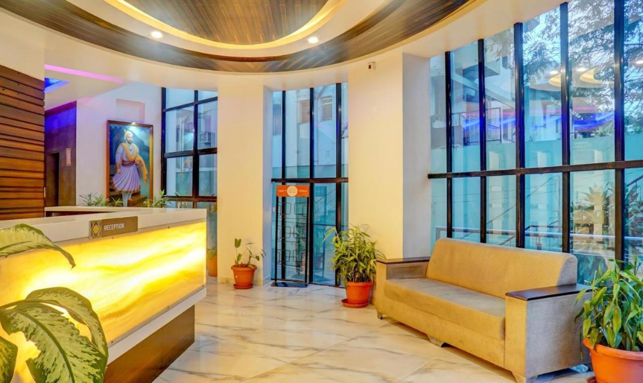 Shivas Hotel 4*